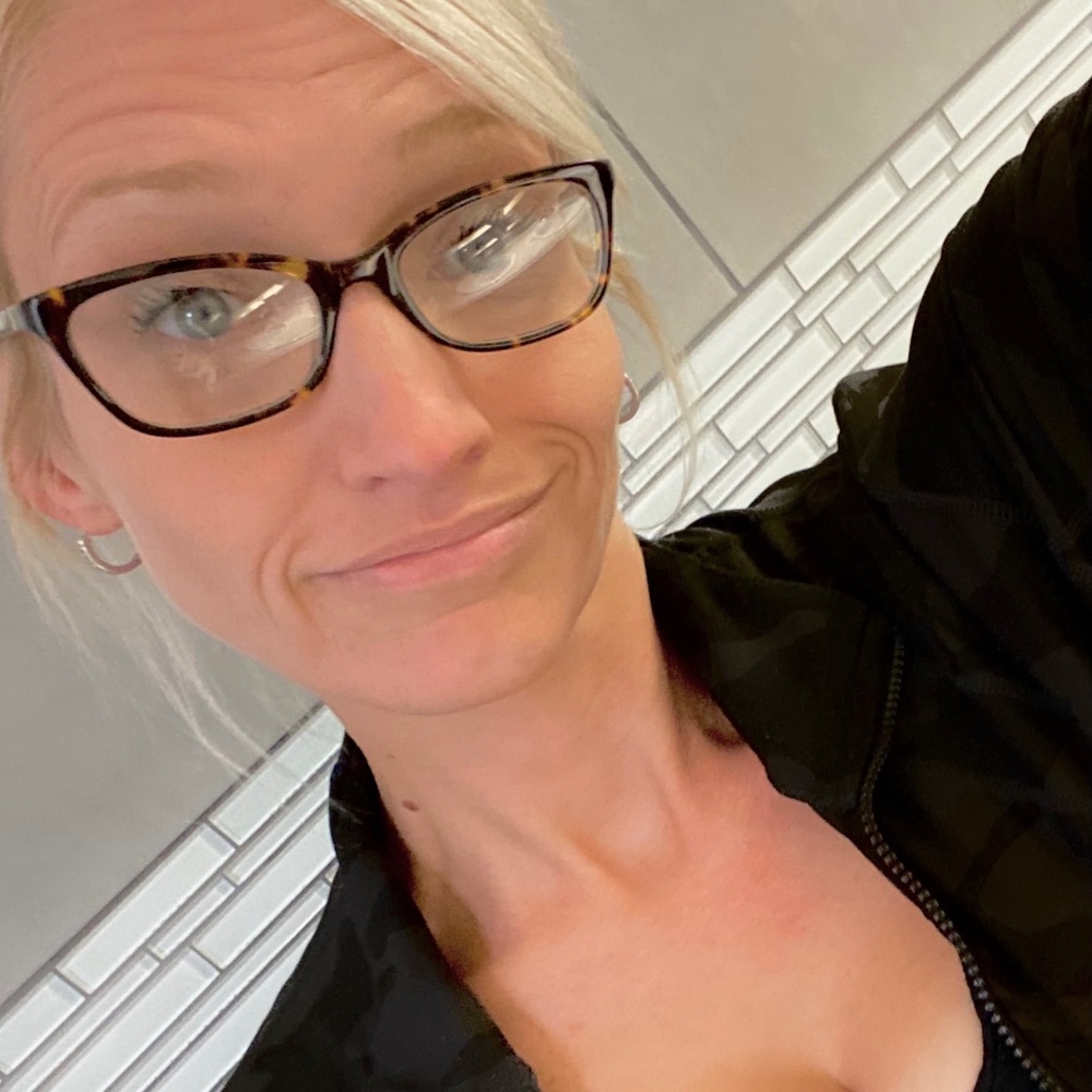 Meet your Posher, Amy